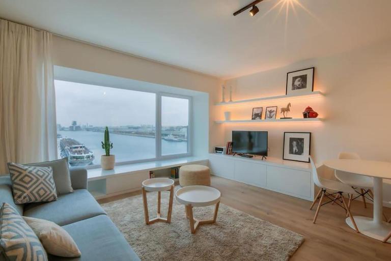 ANCHOR LODGE ANTWERP Unique Appartment view MAS! - Chambres d'hôtes Anvers
