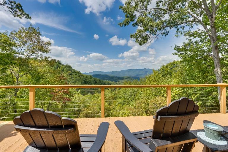 Breathtaking Marble Home on 5-Acre Hillside! - Chambres d'hôtes Marble