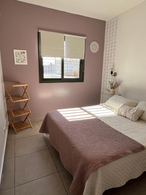Pellegrini Apartments Mendoza !! Estupendos Departamentos con Cochera Privada cercanos a Parque Gral San Martin - Bed and Breakfast Mendoza