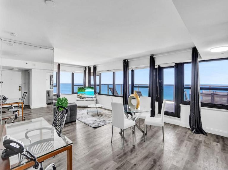 Full ocean view Huge private terrace 1002 - B&B Miami Beach