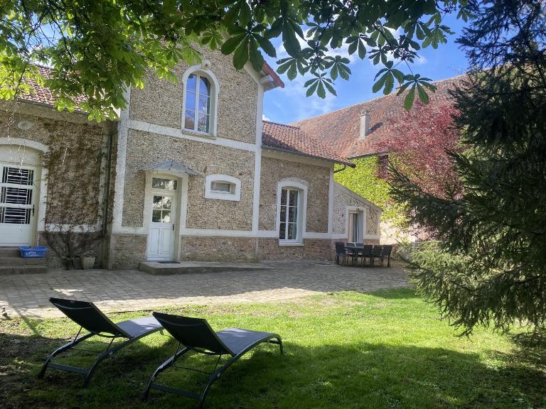 Les Douves, charmante dépendance du château - Chambres d'hôtes Crèvecœur-en-Brie