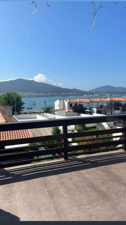 Trajadinha Casa da Corticeira - B&B Caminha