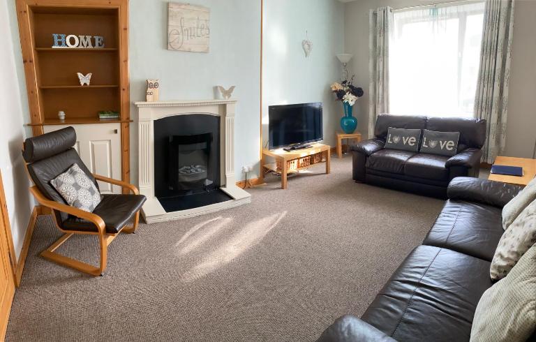 Thurso Bay Holidays - 36 High Street - B&B Thurso