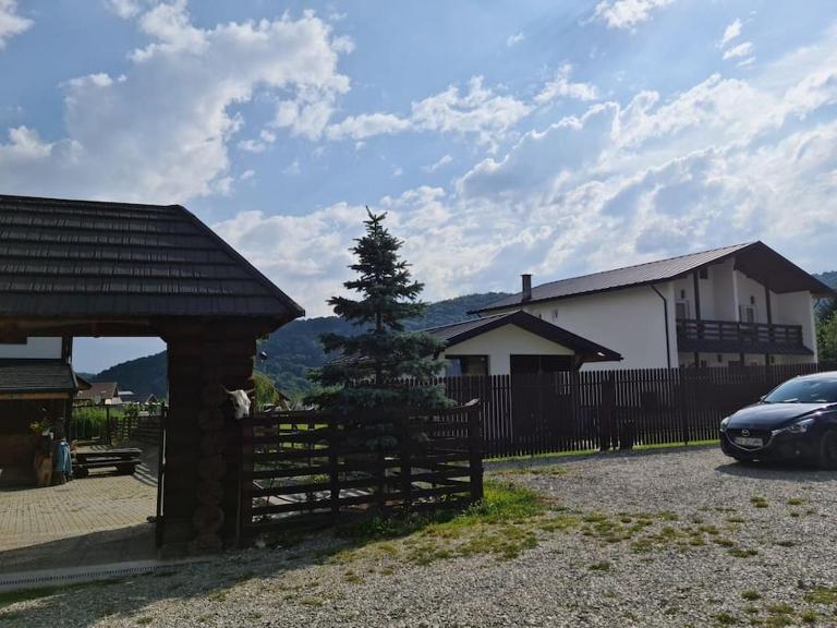 Cabana Bujor de Munte - Chambres d'hôtes Râşnov