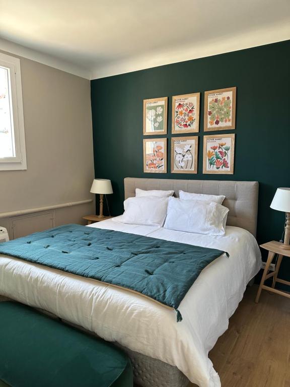 CABADOL - Appartement Aix centre historique - très calme - 50m cours Mirabeau - Bed and Breakfast Aix-en-Provence