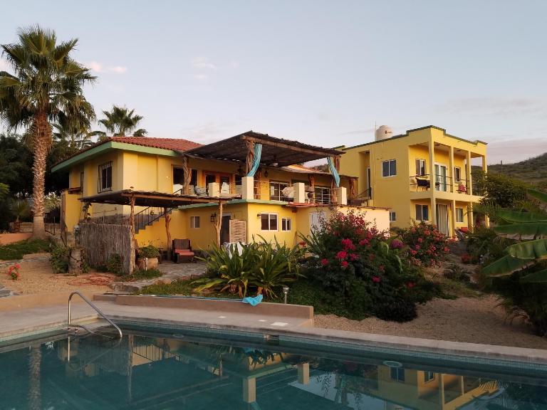 Casa Flores Casitas - B&B Todos Santos