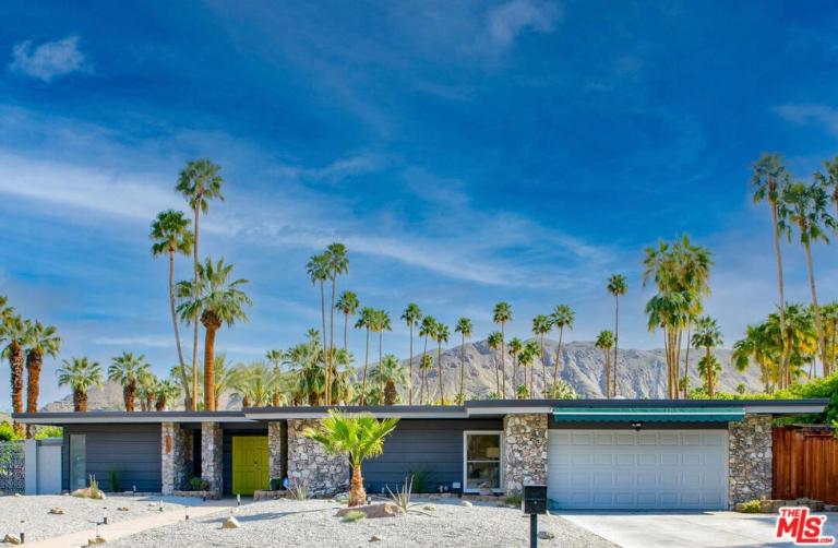 Palm Springs Family Fun, Mid Century with pool and spa - Chambres d'hôtes Palm Springs