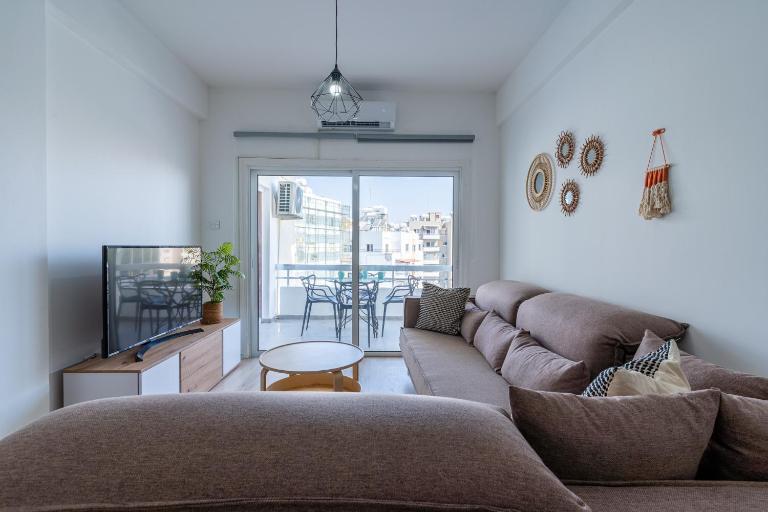 Citrus 3-Bedroom Apartment in Larnaca - B&B Larnaca