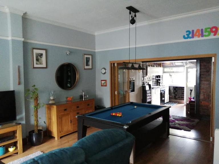 Aigas - B&B Glasgow