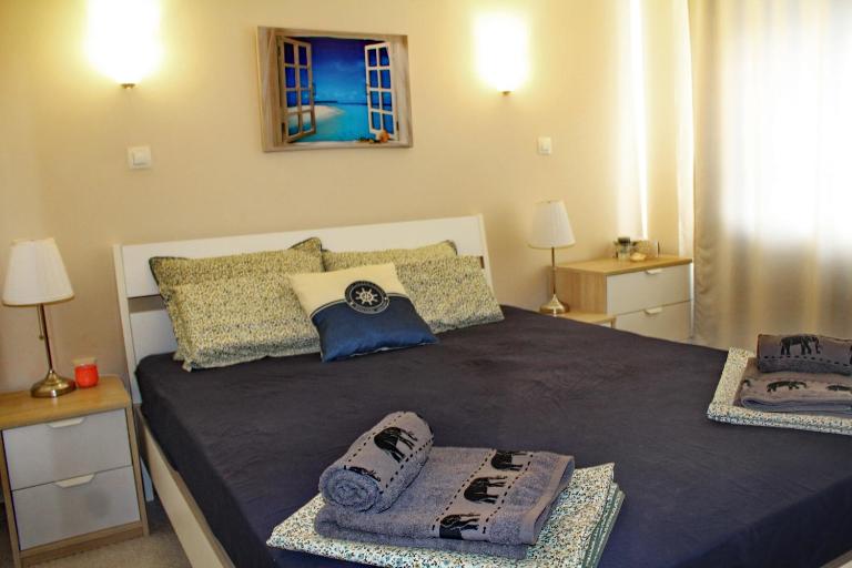Pomorie Residence 1-bedroom apartment with pool & free parking, 300 m to the beach - B&B Pomorie