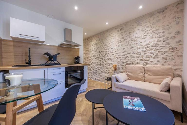 Le Cocon Urbain en Hyper Centre - B&B La Rochelle