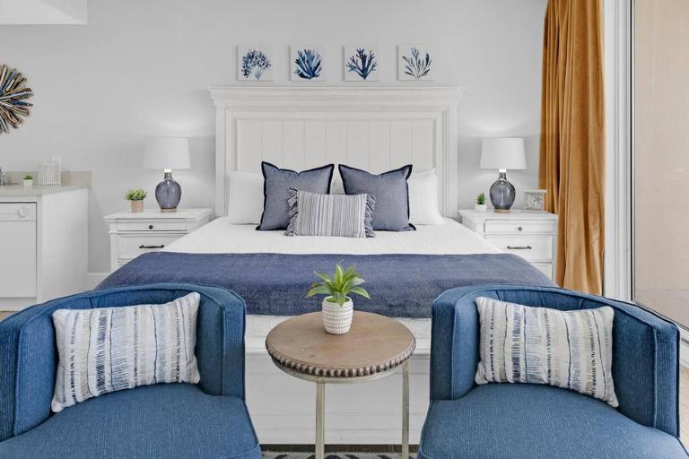 Beachfront Studio #809 at Majestic - B&B Panama City Beach