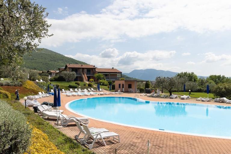 Corte Collina, piscine, tennis - B&B Castion Veronese