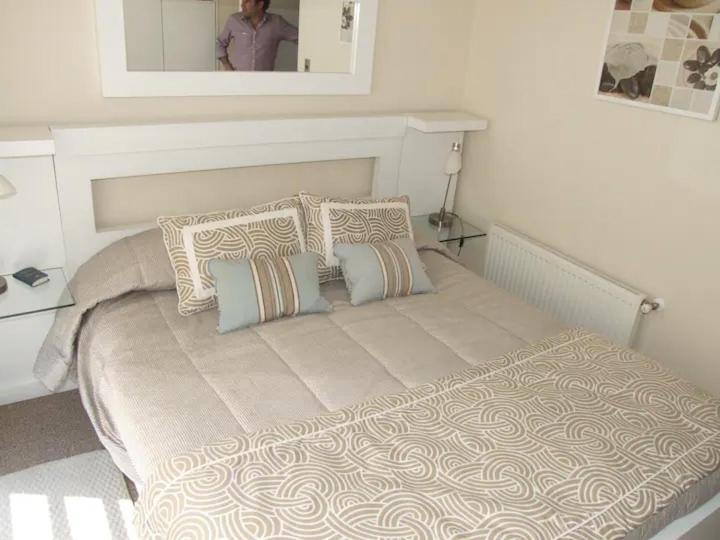 Depto Barrio Bellavista Turismo y clinicas - Chambres d'hôtes Santiago