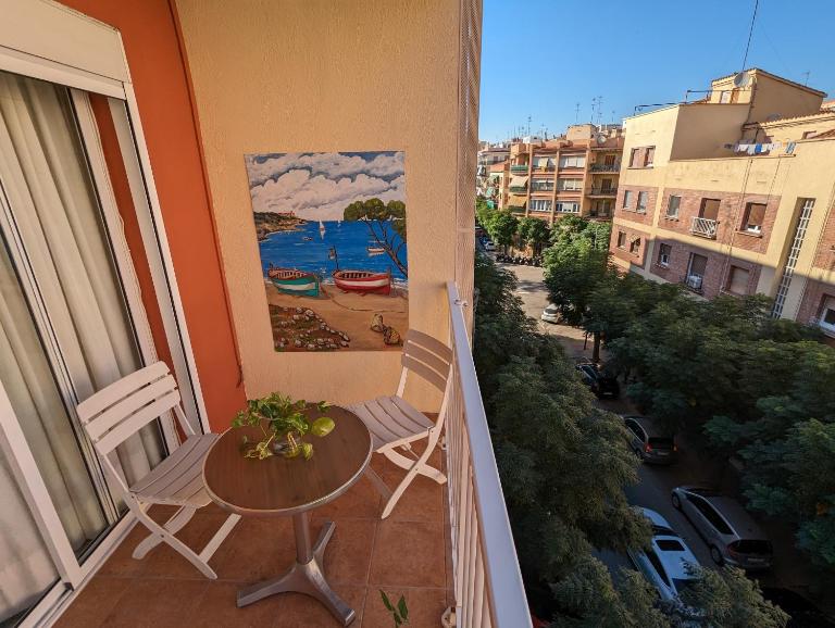 Apartamento en el Corazón de la Ciudad con Balcón Amplio - El Balcó de Tarraco - B&B Tarragona