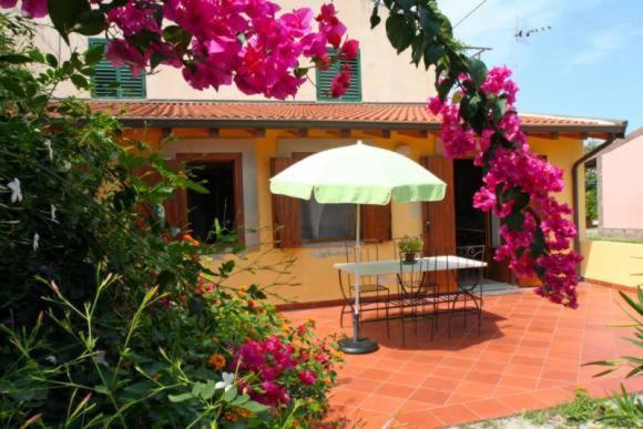 Casa Gialla - B&B Patti