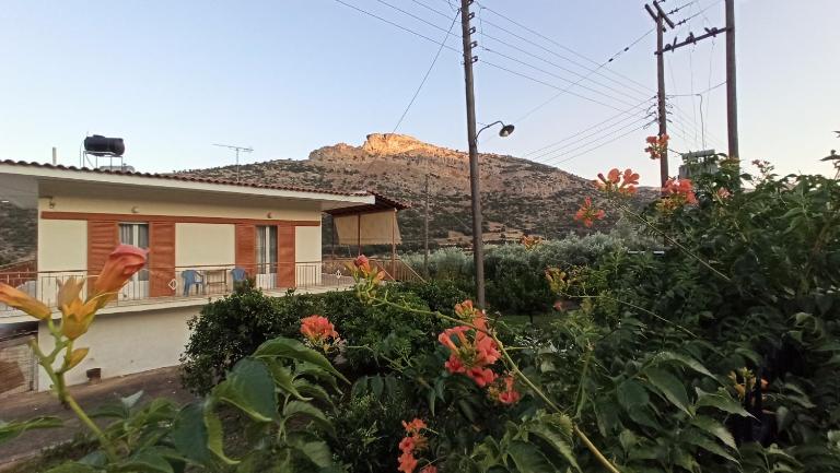 O'GERA Greek resort house in the mountains - Bed and Breakfast Kókla