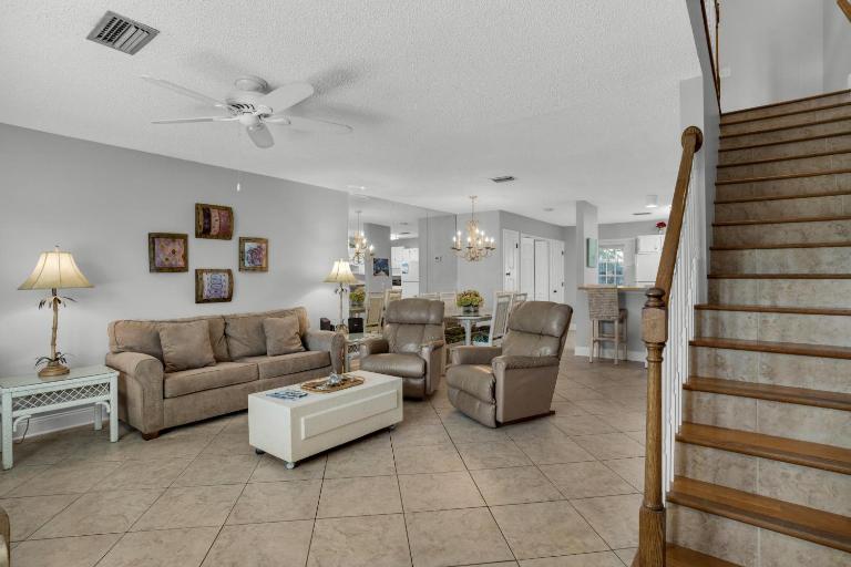 Seabreeze Escape - Bed and Breakfast Destin