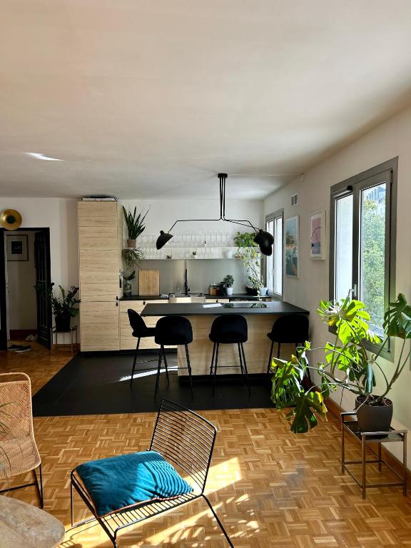 Superbe appartement au porte de Paris et du salon des expositions - B&B Vanves