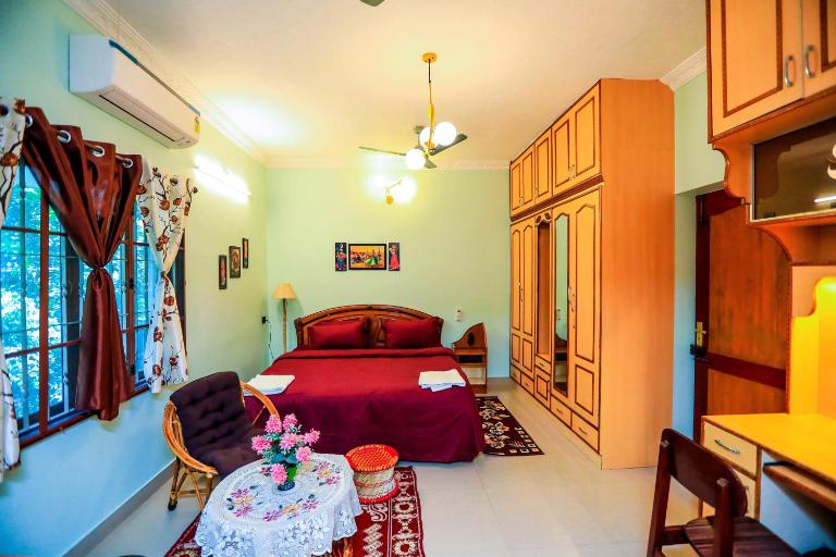 Bay Homes 2BHK WT Bathtub Near Rock Beach - B&B Puducherry