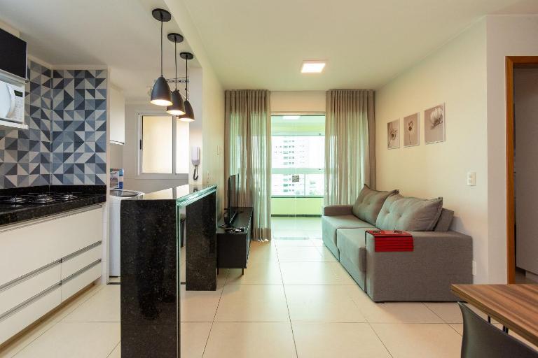 Apto 2Q com varanda, Setor Bueno - PPB0603 - B&B Goiânia