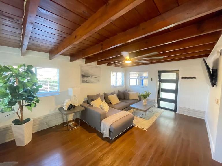 New Miami Boutique, by Calle Ocho and South Beach! - B&B Miami