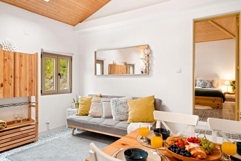 Familientraum in Gehnähe zu 3 Surfstränden - B&B Colares