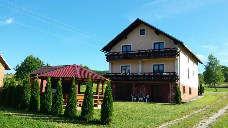 Jelena - B&B Korenica