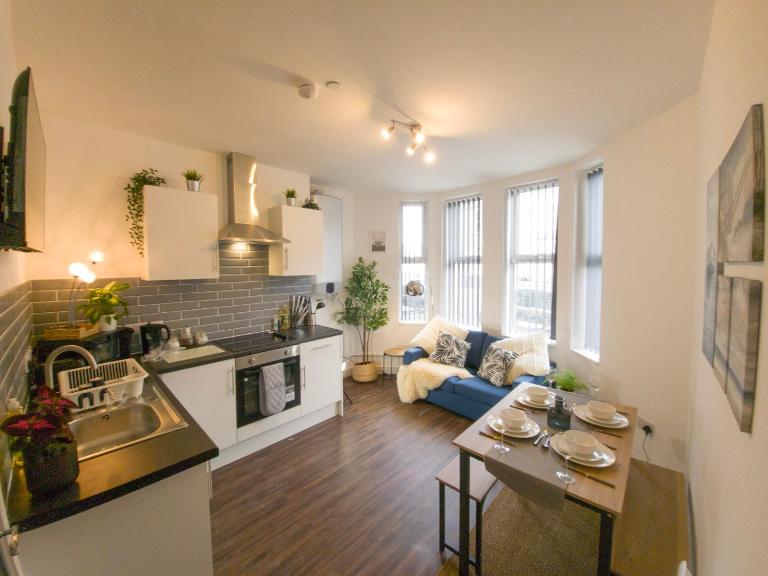 Principality Suites; One Bed By Property Promise - B&B Cardiff