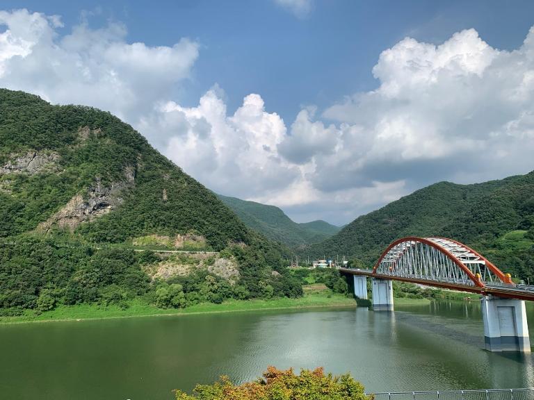 Danyang Rio 127 Guesthouse River View - B&B Danyang