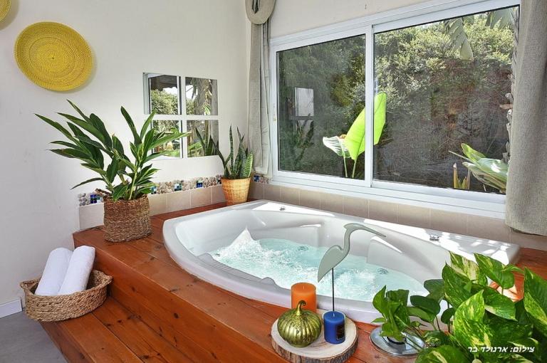Suites Luka - B&B H̱ad Nes