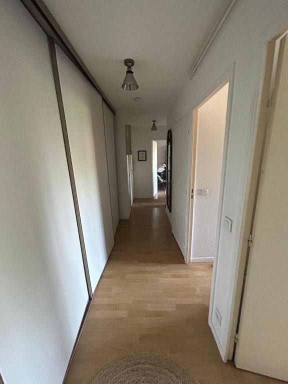 Appartement agréable 1 chambre - Chambres d'hôtes Mérignac