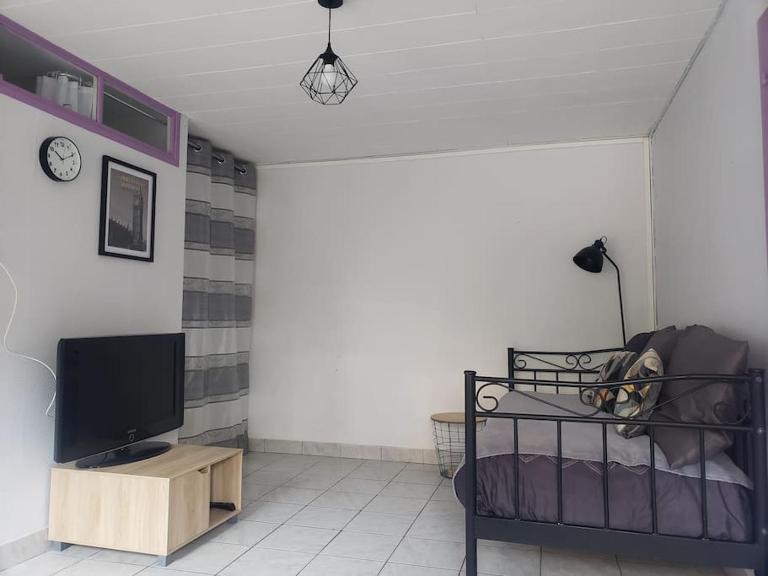 Studio Moyeuvre-Grande centre - Ferienwohnung Moyeuvre-Grande