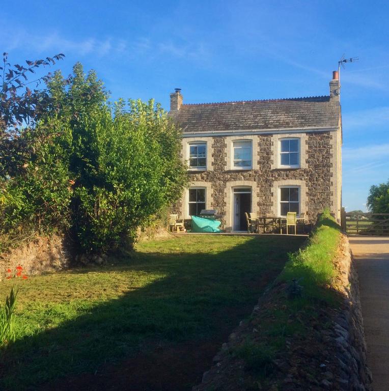 Avalon Farmhouse - Chambres d'hôtes Saint Columb Major
