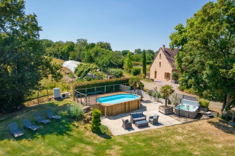 Situé en plein coeur de la campagne - B&B Fougerolles