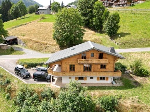 Chalet Nicole - B&B La Côte-d'Arbroz