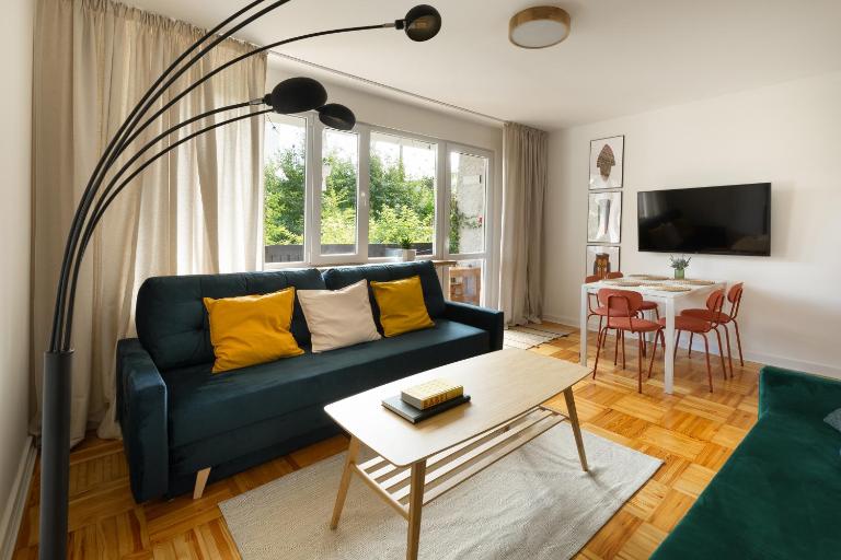 Zakątek Kudowa Rodzinny - B&B Kudowa-Zdrój