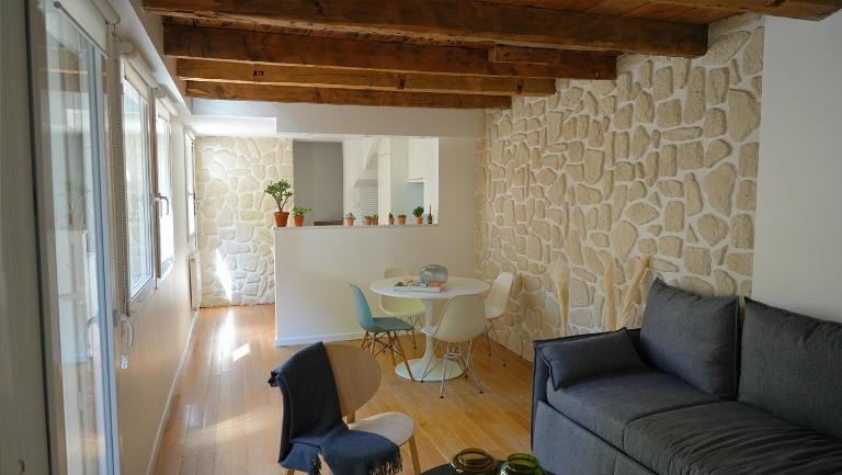 Maison de ville avec sa cour au calme à 1min de la Pace Stanislas - Chambres d'hôtes Nancy