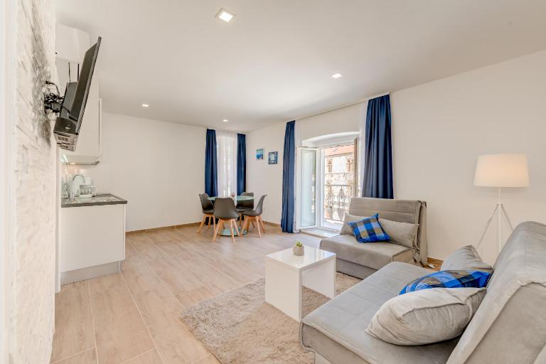 Apartments Villa Tudor 2 - B&B Hvar