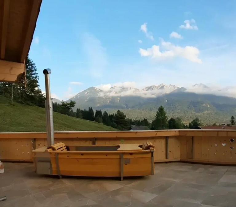 Herzbluad Chalet - B&B Wallgau