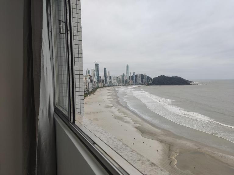 Apartamento 4 quartos frente mar Centro Balneário Camboriú - B&B Balneário Camboriú