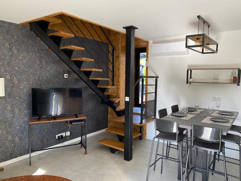 LA CASA - Ferienwohnung Olby
