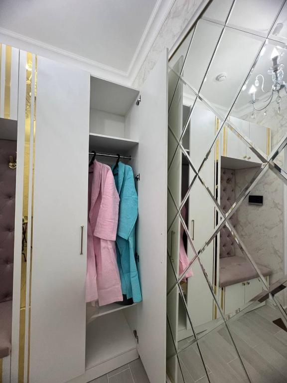 Красивая квартира в центре городе Шымкент. ЖК Аль-Фараби - B&B Şımkent