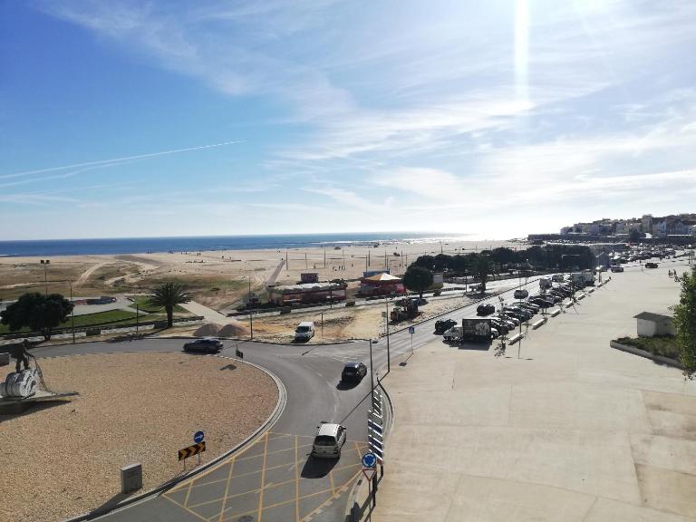 Buarcos&Sea Accommodation - Tonay Sol - B&B Figueira da Foz