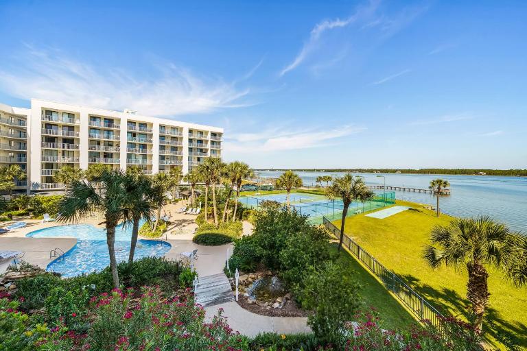 Gulf Shores Surf & Racquet 403C by ALBVR - Beautifully upgraded condo! Incredible sunset views! - B&B Gulf Shores