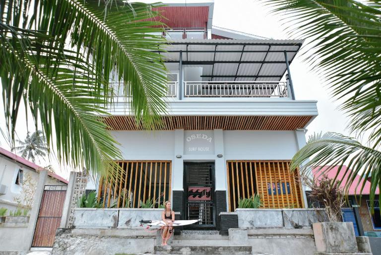 Oseda Nias Surf House - B&B Hilibotodane