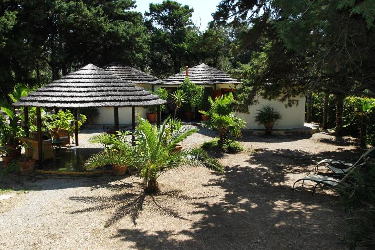 BOUTIQUE VILLA con accesso privato alla spiaggia - B&B Caronia