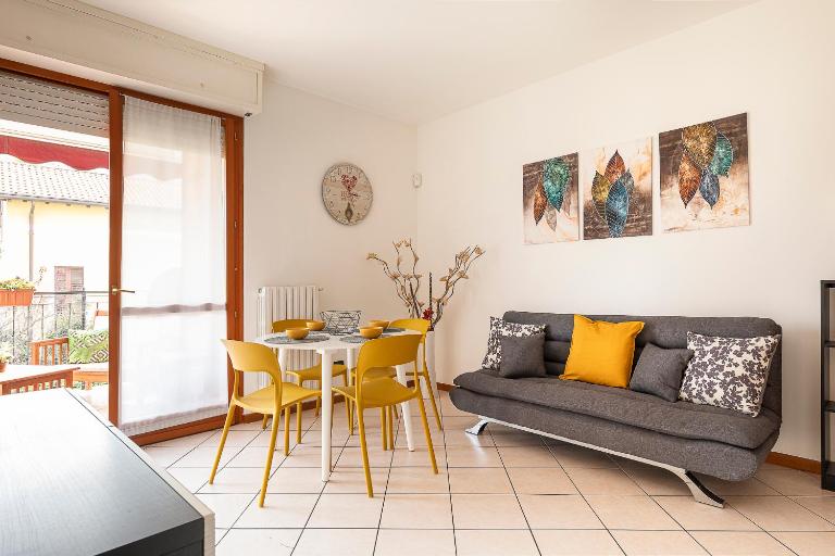 Casty Sweet Home - MM3 Comasina free private parking - B&B Milan