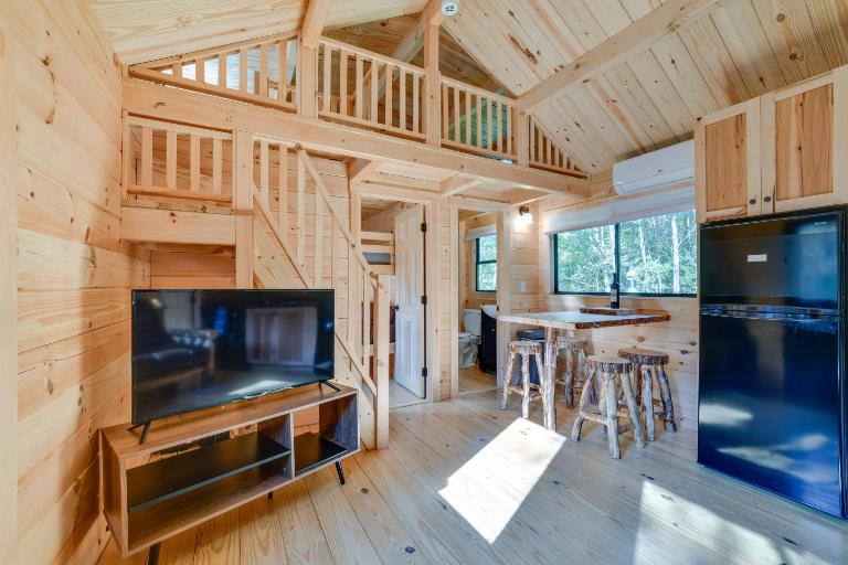 Catskills Tiny Home Cabin: Surrounded by Nature! - B&B Franklin