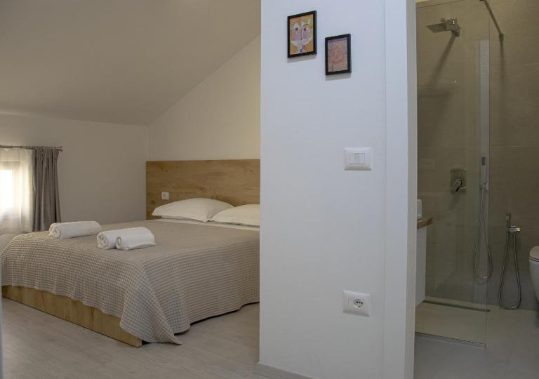Old olive - Ferienwohnung Tirana